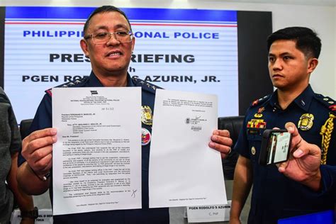 rodolfo azurin jr.|PNP Chief Azurin submits courtesy resignation .